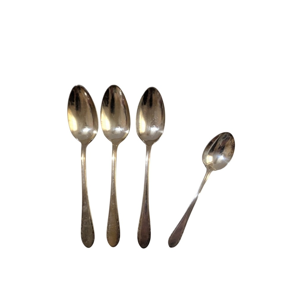 Holmes & Edwards May Queen Silverplate 3 tablespoons 7" 1 teaspoon 5.5?